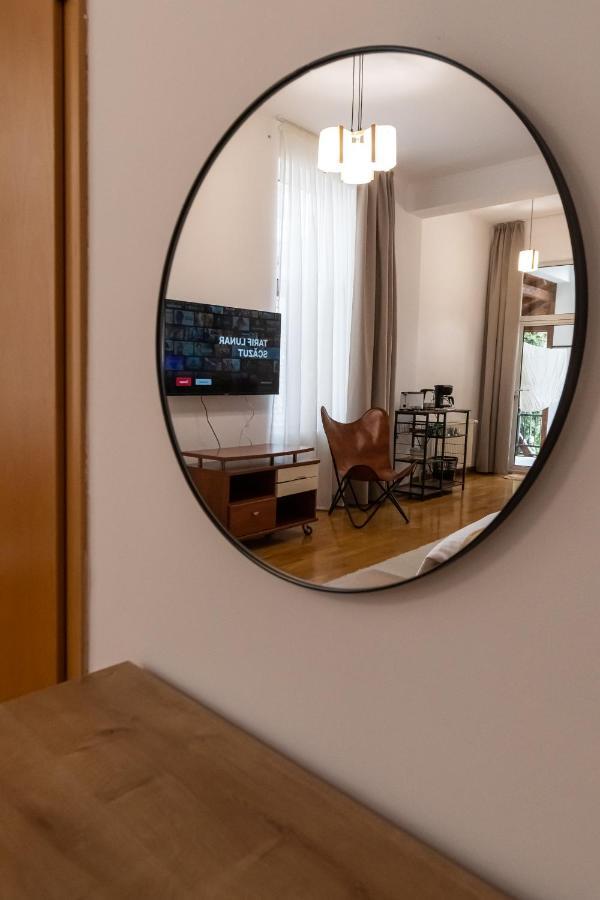Residence 48 Beautiful Building Within Moments From The Old Town Of Brașov Exterior foto