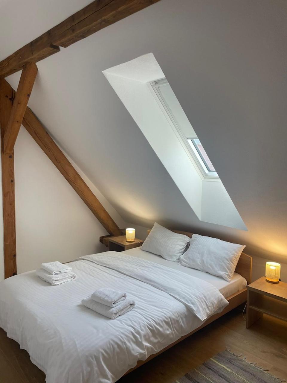 Residence 48 Beautiful Building Within Moments From The Old Town Of Brașov Exterior foto