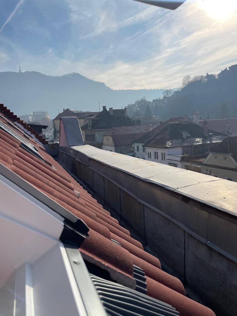 Residence 48 Beautiful Building Within Moments From The Old Town Of Brașov Exterior foto
